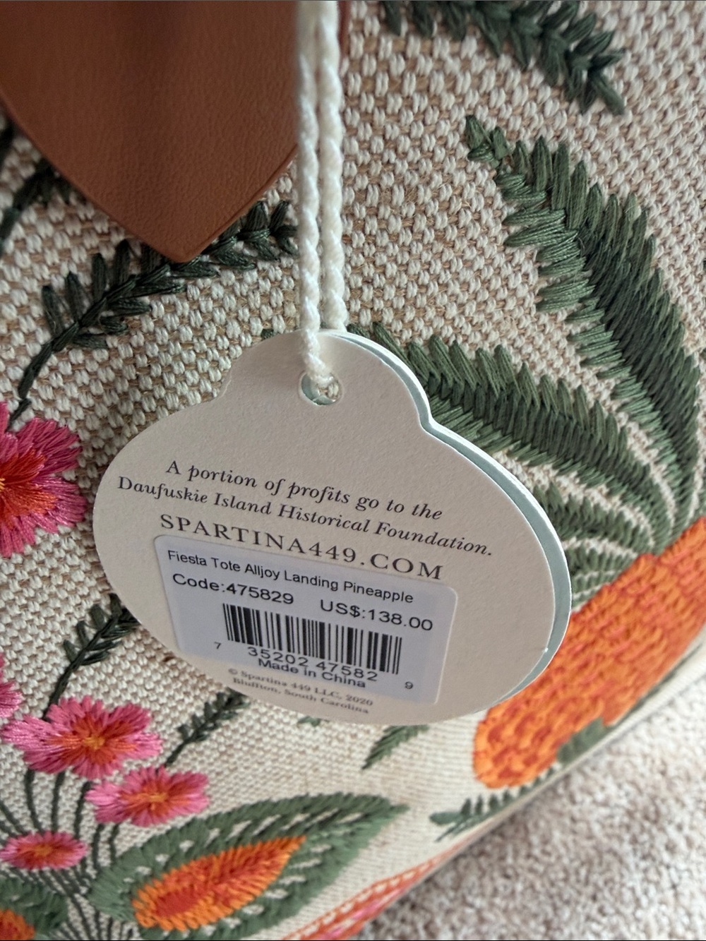 Spartina 449 Fiesta Tote Alljoy Landing Pineapple - Picture 3 of 5